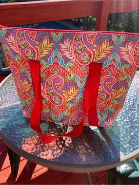 Vera Bradley Insulated Paisley Tote Cooler Bag Bright Multicolor Red Handles